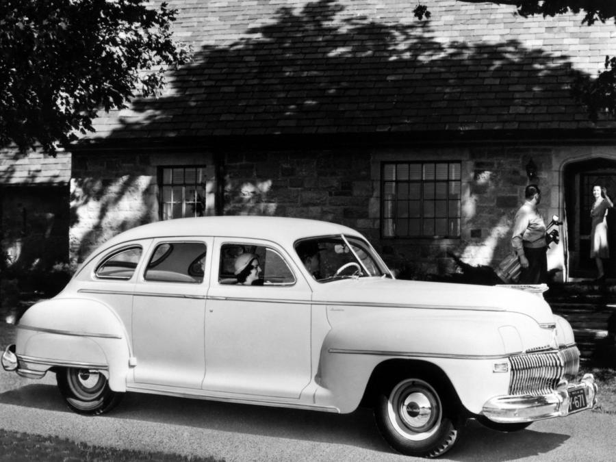 DeSoto Custom Sedan (S10C) 1942 года  (фото 1 из 1)